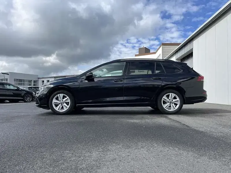 Gebraucht VW Golf VII Life 116 PS (85 kW) 2020 Schwarz Kombi