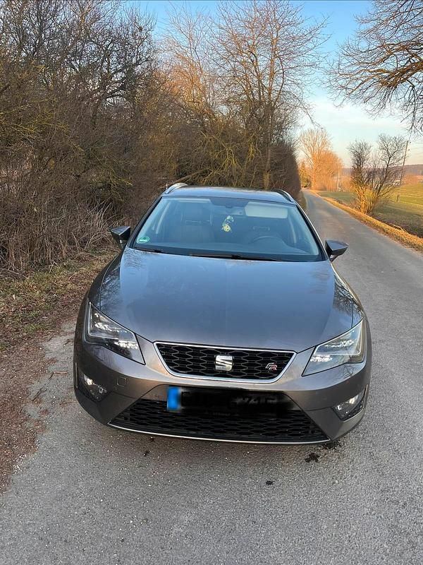 Gebraucht Seat Leon 140 PS (102 kW) 2014 Grau Kombi