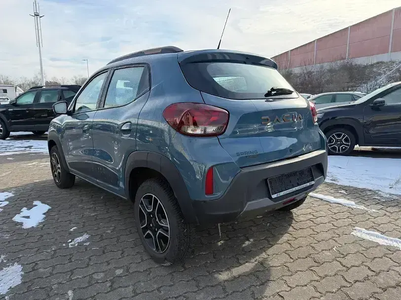 Używany Dacia Spring Extreme 47 kW (65 KM) 2023 Niebieski Hatchback