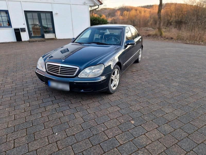 Gebraucht Mercedes S320 224 PS (164 kW) 1999 Schwarz Limousine