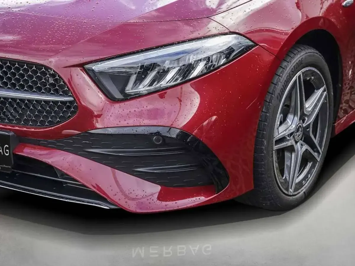 Gebraucht Mercedes A250 Advanced Plus 218 PS (160 kW) 2025 Rot Limousine