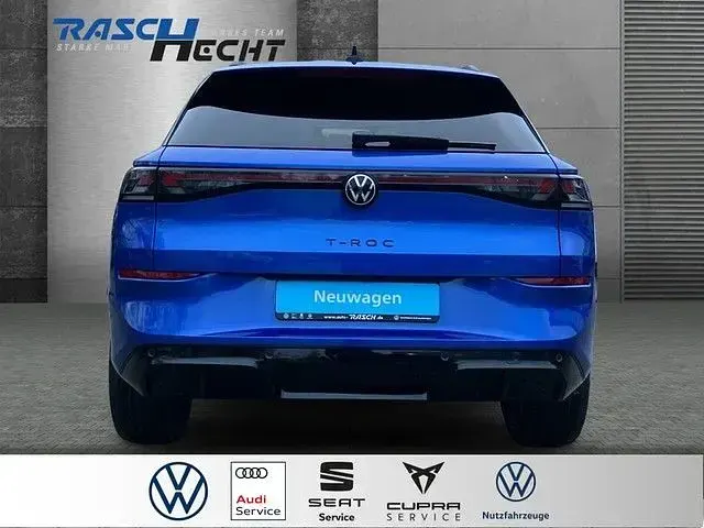 Gebraucht VW T-Roc Cabriolet R-line 150 PS (110 kW) 2025 Blau SUV