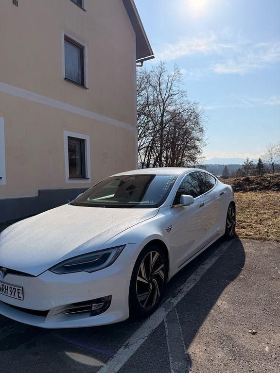 Gebraucht Tesla Model S 309 kW (421 PS) 2017 Weiß Kleinwagen