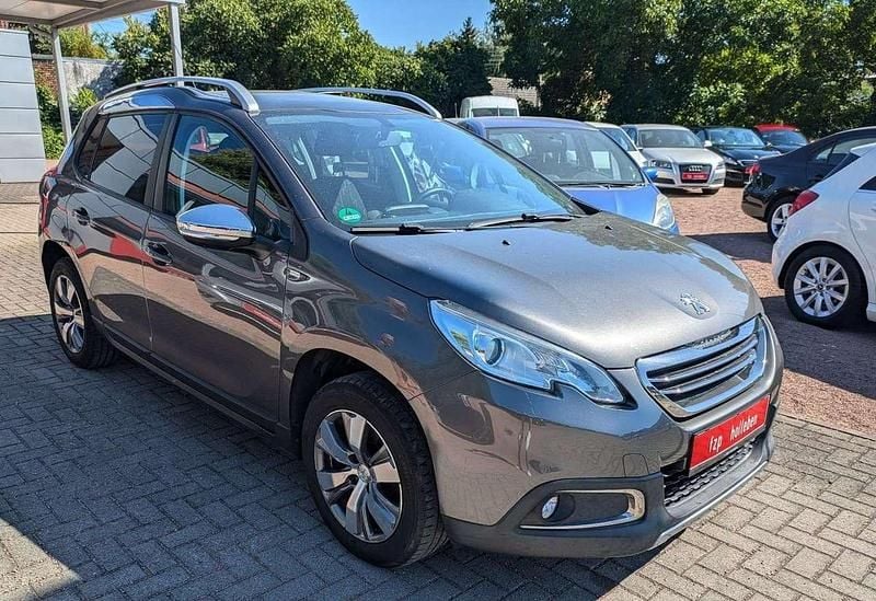 Gebraucht Peugeot 2008 Style 110 PS (80 kW) 2016 Gris platinium SUV