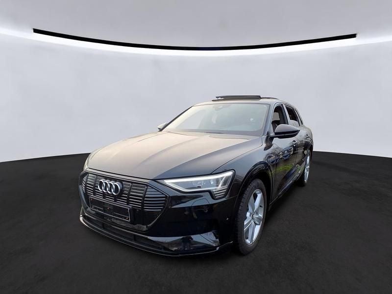 Second-hand Audi e-tron Advanced 230 kW (313 CP) 2021 Negru SUV