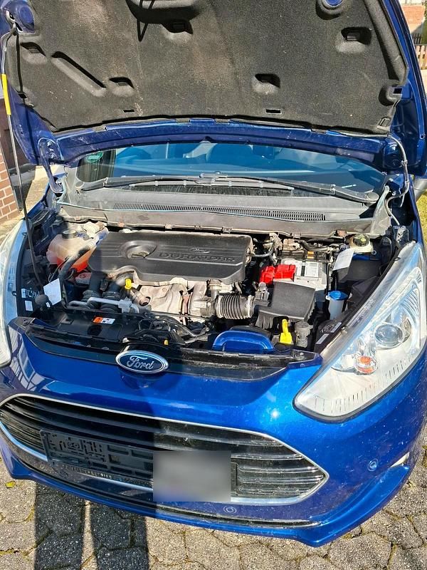 Gebraucht Ford B-MAX Titanium 95 PS (69 kW) 2015 Blau Van / Kleinbus