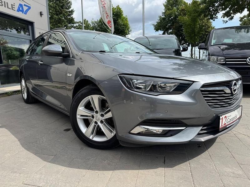 Grau Gebraucht 2020 Opel Insignia Business Edition Kombi | 17.799 € (Guter Preis) - Bild 1/4