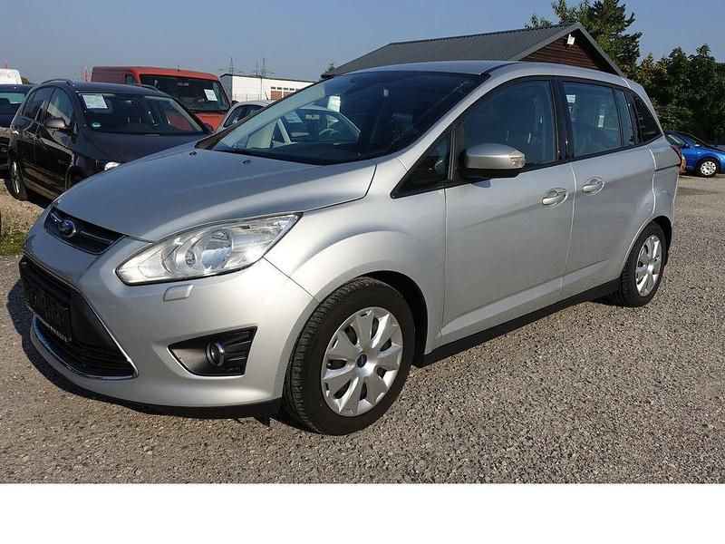 Silber Gebraucht 2014 Ford Grand C-Max Trend Van / Kleinbus | 7.950 € (Teuer) - Bild 1/4