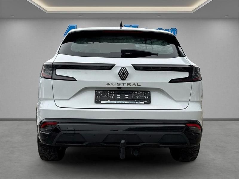 Gebraucht Renault Austral Equilibre 140 PS (102 kW) 2023 Weiss SUV