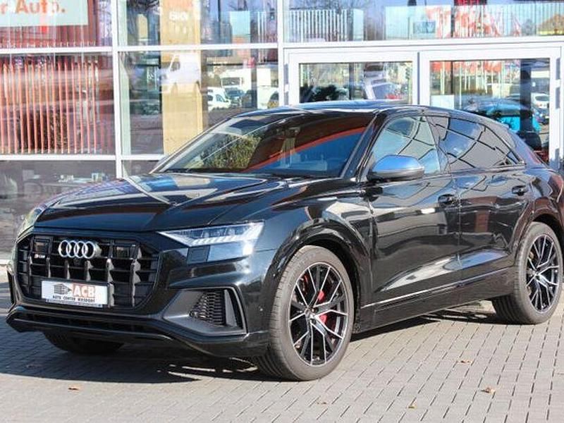 Gebraucht Audi SQ8 Ambiente 507 PS (372 kW) 2024 Schwarz SUV