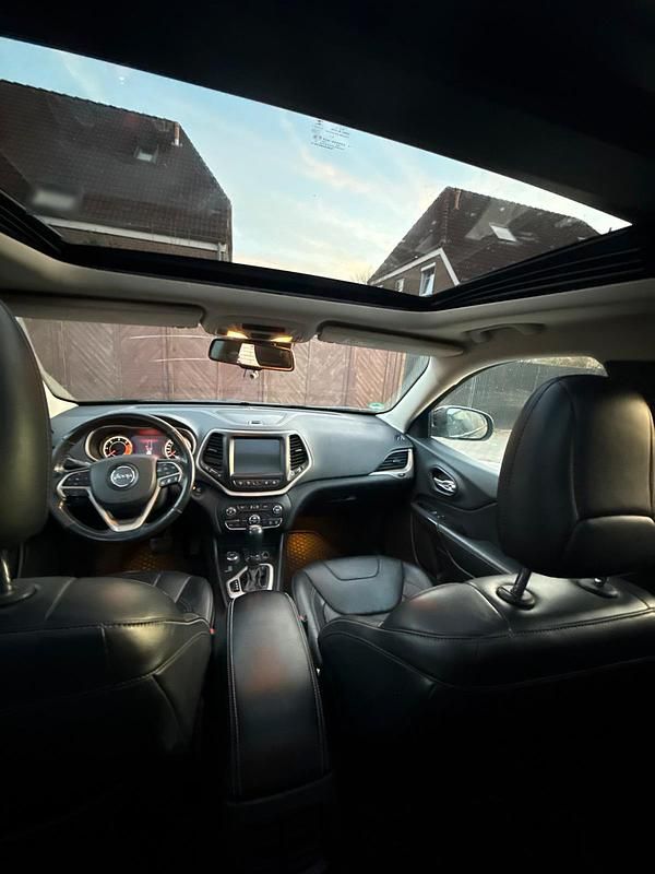 Gebraucht Jeep Cherokee 170 PS (125 kW) 2014 Schwarz SUV