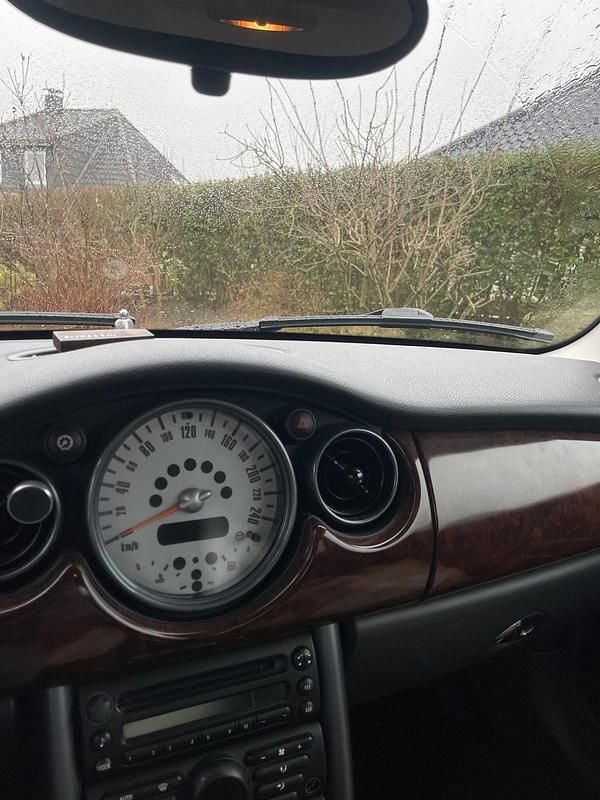 Second-hand Mini Cooper 116 CP (85 kW) 2005 Verde Hatchback