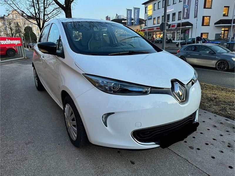Gebraucht Renault Zoe Intens 42 kW (58 PS) 2016 Weiß Kleinwagen