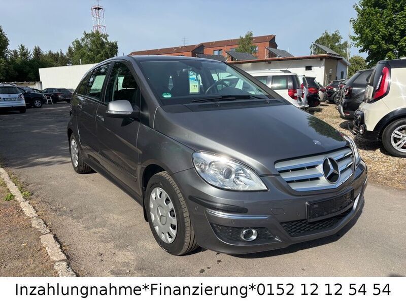 Gebraucht Mercedes B160 95 PS (69 kW) 2011 Grau Van / Kleinbus