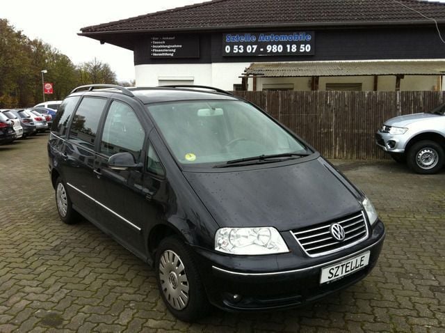 Gebraucht VW Sharan Comfortline 131 PS (96 kW) 2005 Schwarz Van / Kleinbus