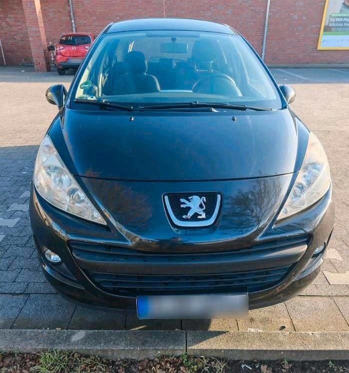 Gebraucht Peugeot 207 95 PS (69 kW) 2011 Kleinwagen