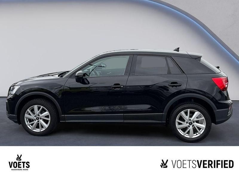 Gebraucht Audi Q2 Basis 150 PS (110 kW) 2022 Schwarz SUV