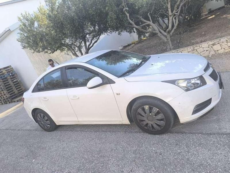 Gebraucht 2010 Chevrolet Cruze LS Limousine | 1.700 € (Guter Preis) - Bild 1/4