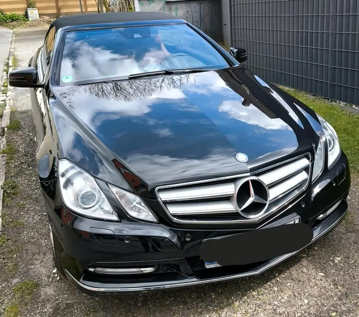 Second-hand Mercedes E200 184 CP (135 kW) 2012 Negru Cabrio
