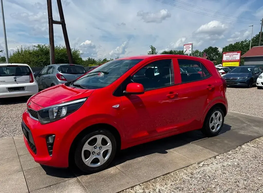 Gebraucht Kia Picanto Edition 7 67 PS (49 kW) 2017 Shiny red Kleinwagen