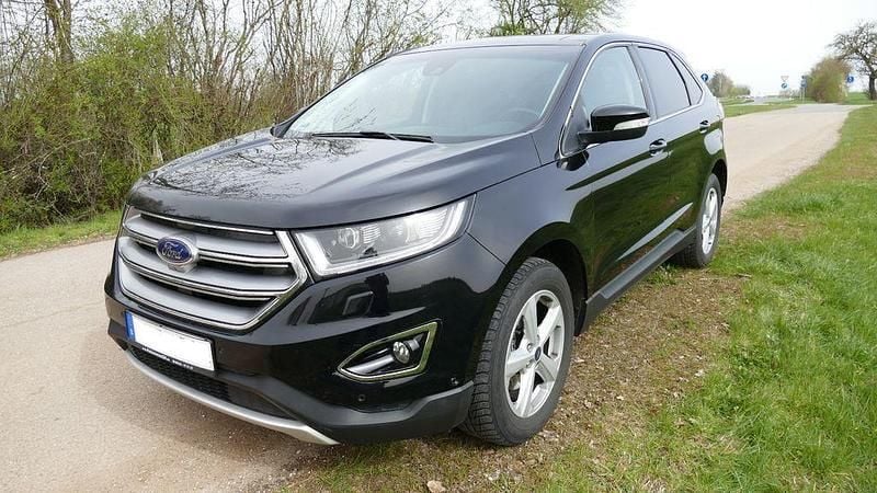 Schwarz Gebraucht 2016 Ford Edge Titanium SUV | 19.500 € (Guter Preis) - Bild 1/4