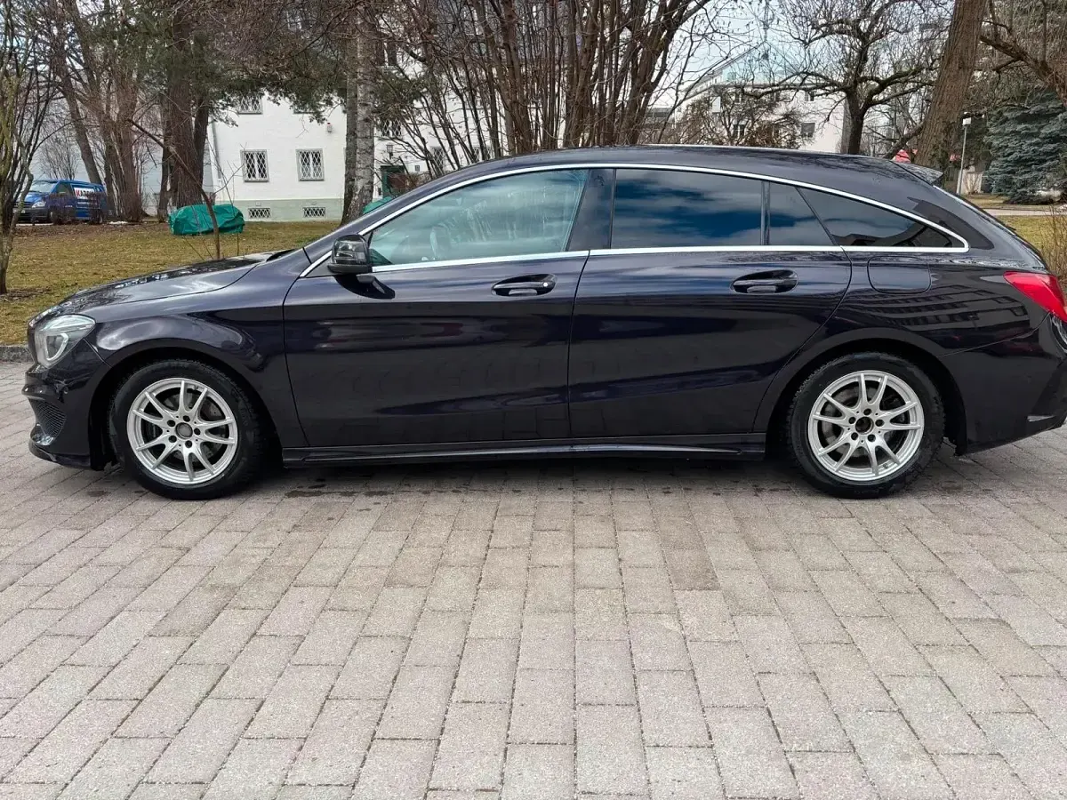 Gebraucht Mercedes CLA180 AMG 122 PS (89 kW) 2014 Violet Coupé