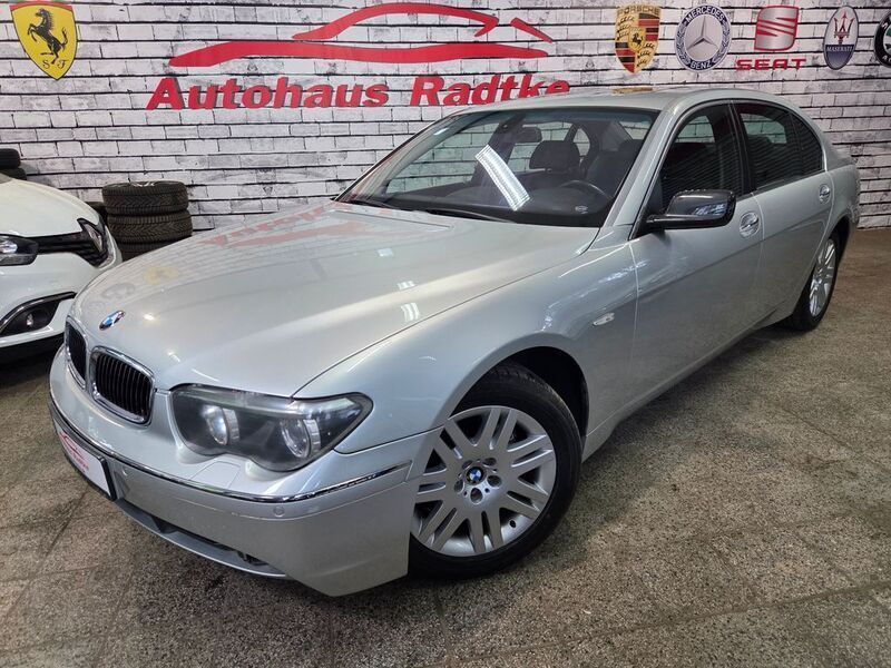 Silber Gebraucht 2004 BMW 735L Limousine | 7.990 € - Bild 1/4
