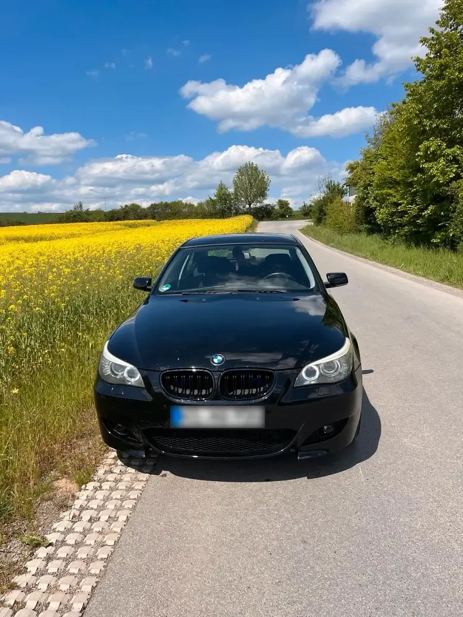Gebraucht BMW 520 M Sport 170 PS (125 kW) 2008 Schwarz Limousine