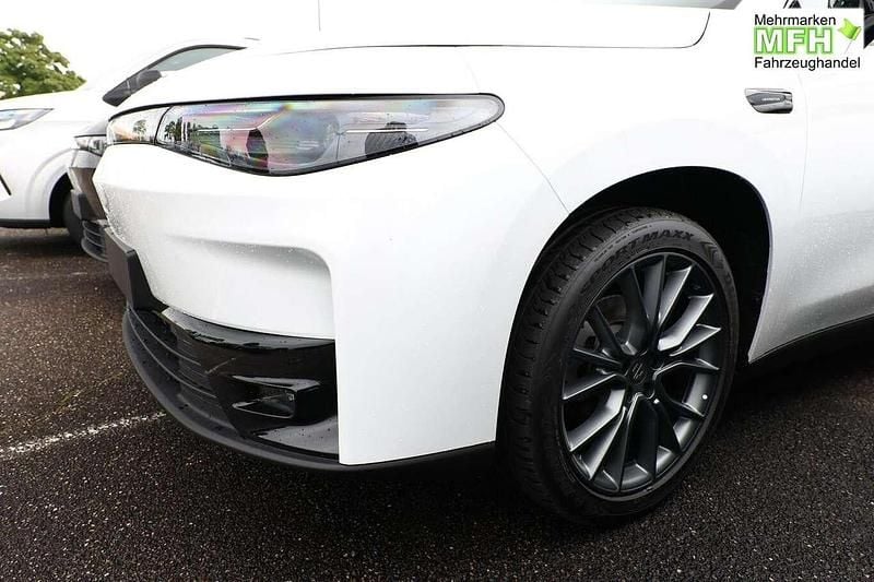 Neu Leapmotor C10 219 kW (299 PS) 2026 Pearly white SUV