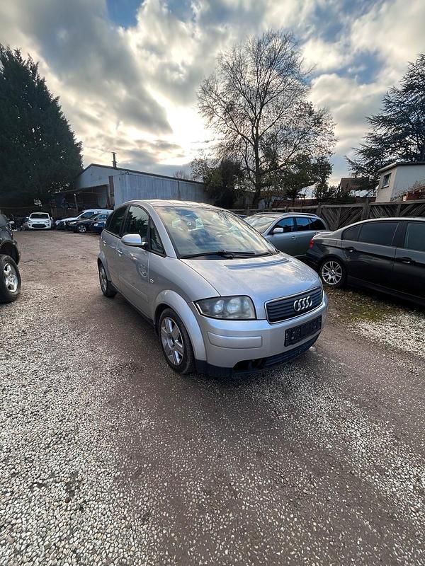 Gebraucht Audi A2 75 PS (55 kW) 2004 Silber Kleinwagen