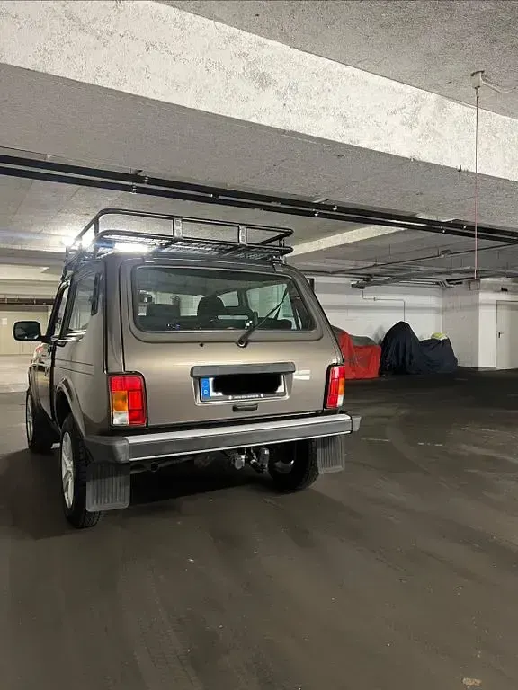 Gebraucht Lada niva 83 PS (61 kW) 2021 SUV