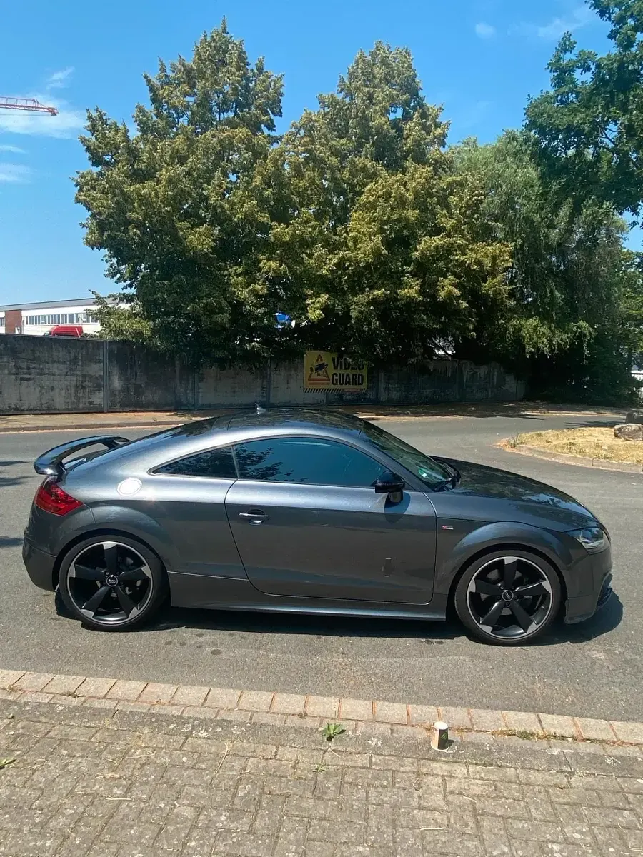Gebraucht Audi TT Competition 160 PS (117 kW) 2014 Grau Coupé