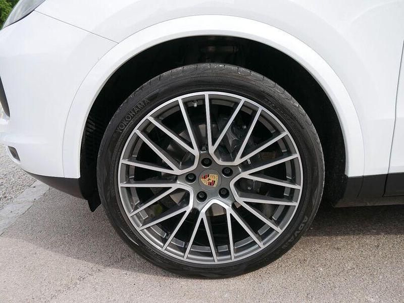 Gebraucht Porsche Cayenne 340 PS (250 kW) 2022 Weiss SUV