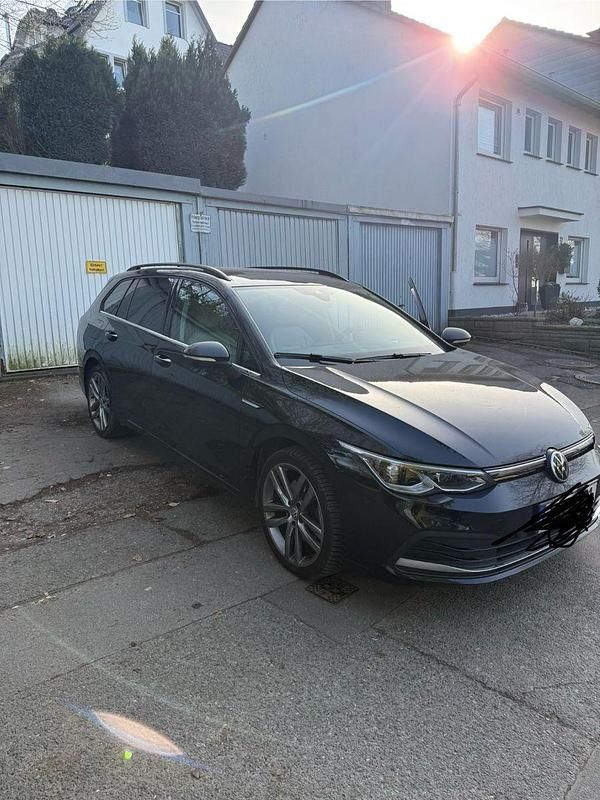 Gebraucht VW Golf VIII Style 150 PS (110 kW) 2021 Schwarz Kombi