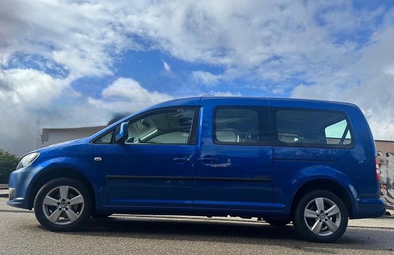 Gebraucht VW Caddy Maxi 105 PS (77 kW) 2011 Blau Van / Kleinbus