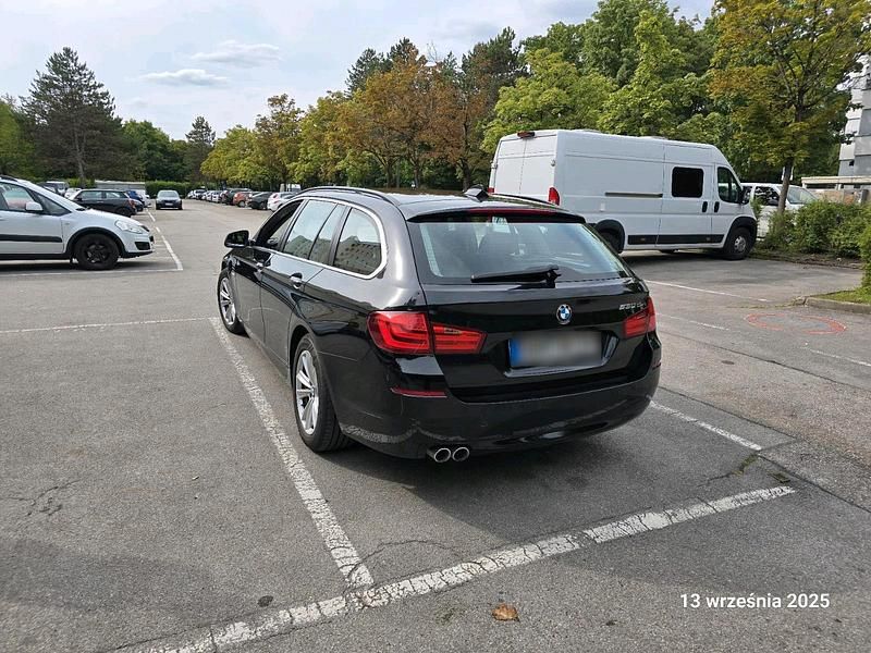 Gebraucht BMW 530 258 PS (189 kW) 2013 Schwarz Kombi