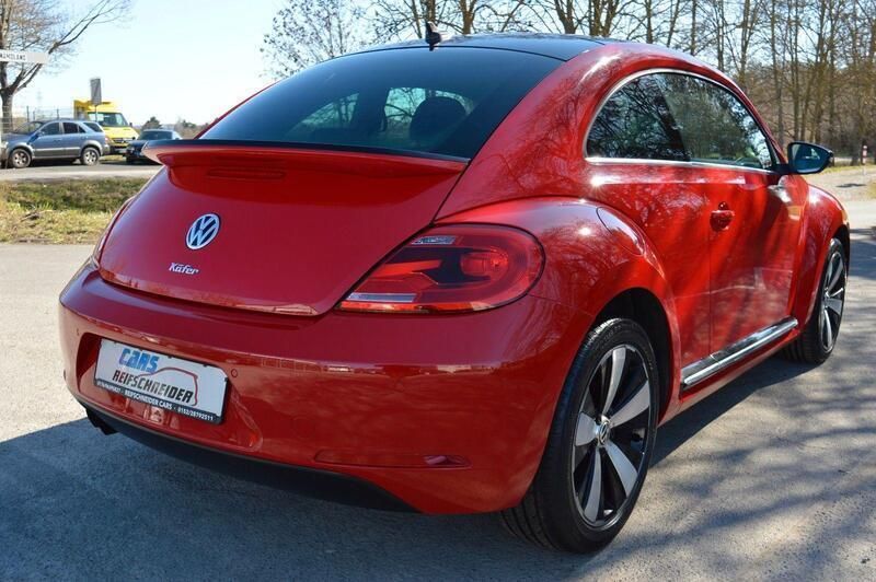 Gebraucht VW Beetle Edition 160 PS (117 kW) 2013 Rot Kleinwagen