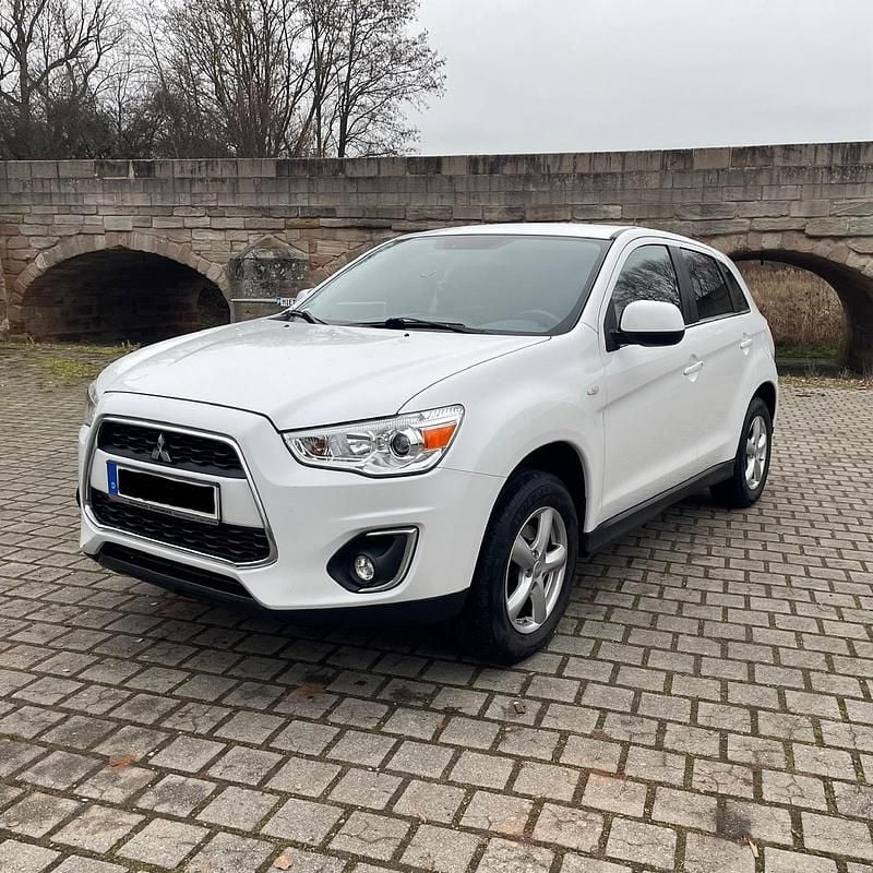 Weiß Gebraucht 2015 Mitsubishi ASX Top SUV | 8.950 € (Guter Preis) - Bild 1/4