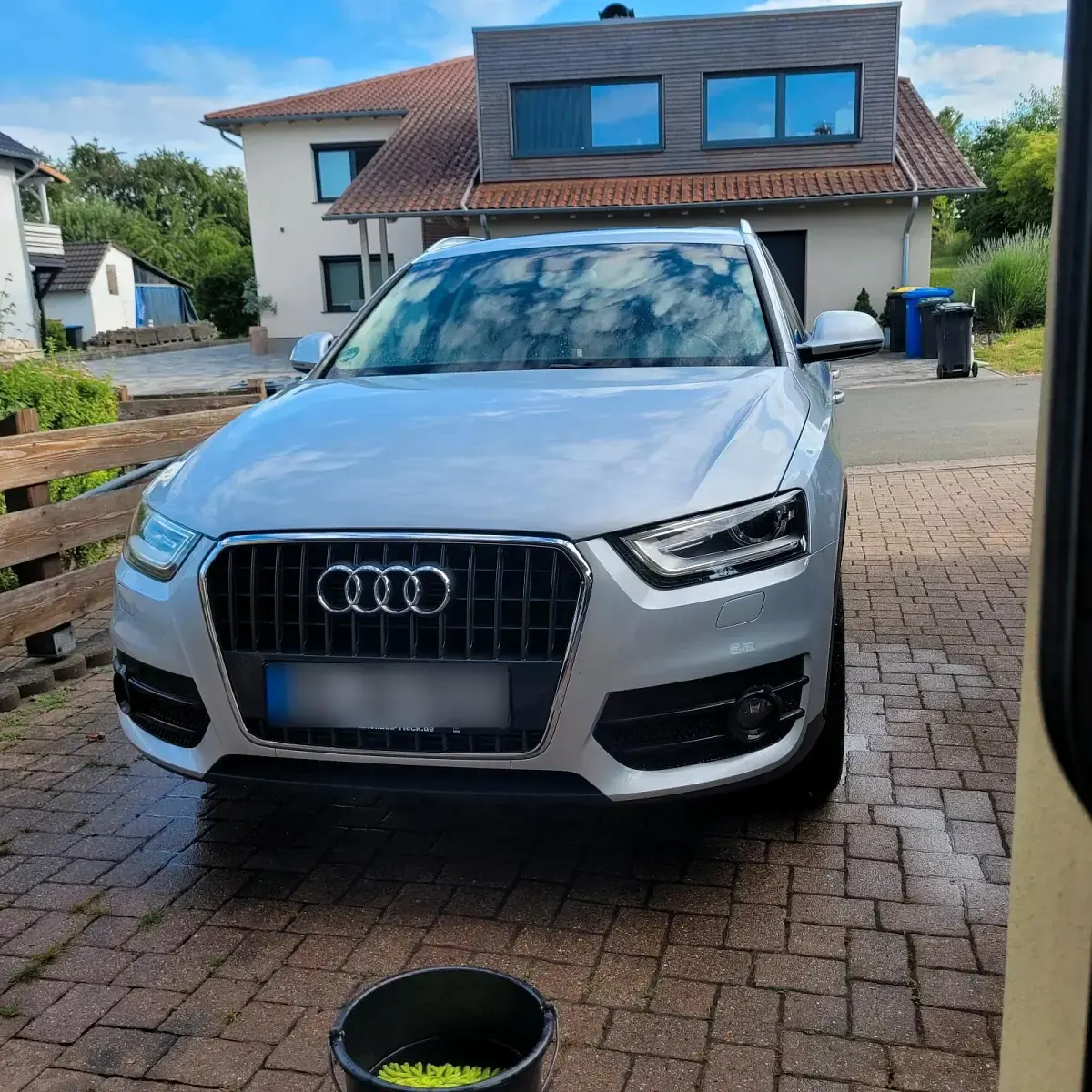 Gebraucht Audi Q3 140 PS (102 kW) 2011 Grau SUV