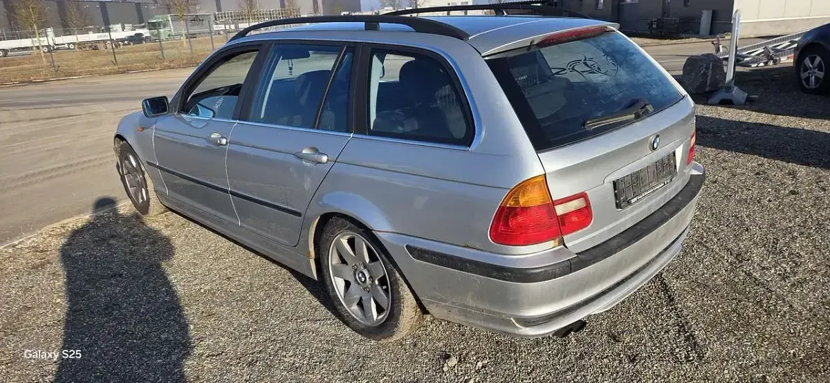 Gebraucht BMW 320 Sport Line 170 PS (125 kW) 2005 Grau Kombi
