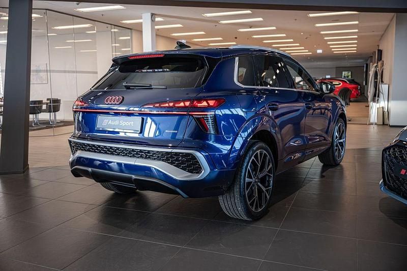 Neu Audi Q3 Sport 204 PS (150 kW) 2026 Blau SUV