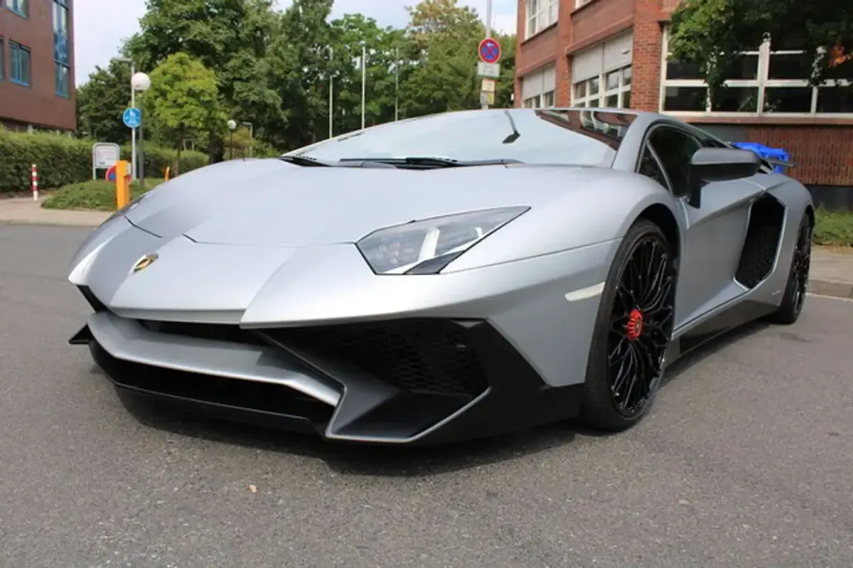 Gebraucht Lamborghini Aventador 751 PS (552 kW) 2015 Grigio artis matt Coupé