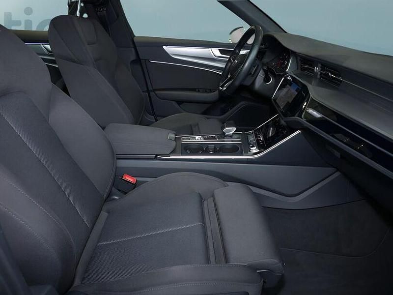 Second-hand Audi A6 Sport 286 CP (210 kW) 2021 Argintiu Berlinǎ