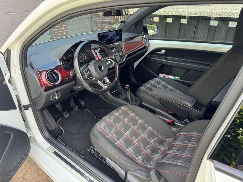 Gebraucht VW up! GTI 116 PS (85 kW) 2021 Weiß Kleinwagen