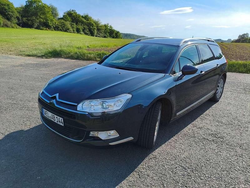Blau Gebraucht 2011 Citroën C5 Exclusive Kombi | 6.600 € (Fairer Preis) - Bild 1/4