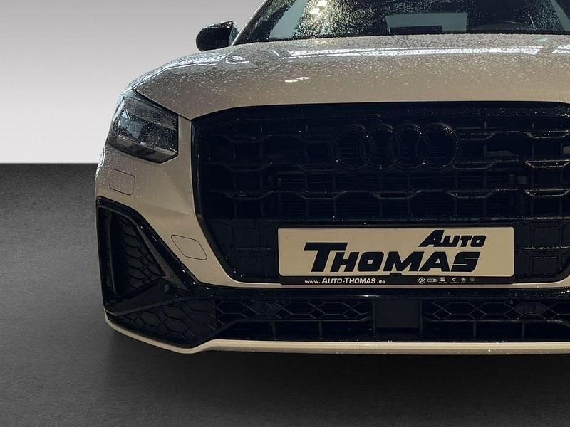 Gebraucht Audi Q2 S-Line 150 PS (110 kW) 2023 Weiß SUV