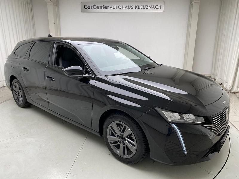 Schwarz Gebraucht 2024 Peugeot 308 Allure Kombi | 20.950 € (Guter Preis) - Bild 1/4