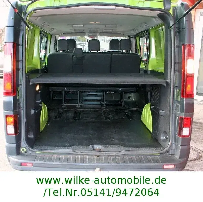 Gebraucht Opel Vivaro 125 PS (91 kW) 2017 Grün Van / Kleinbus