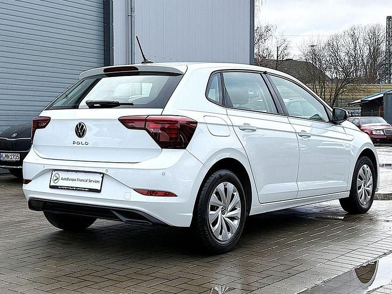Gebraucht VW Polo Life 80 PS (58 kW) 2023 Weiß Kleinwagen