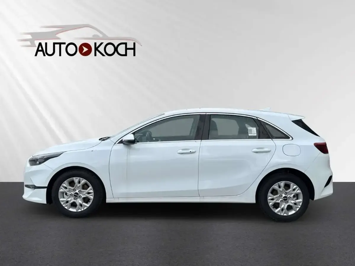 Occasion Kia Ceed 101 ch (74 kW) 2025 Blanc Citadine